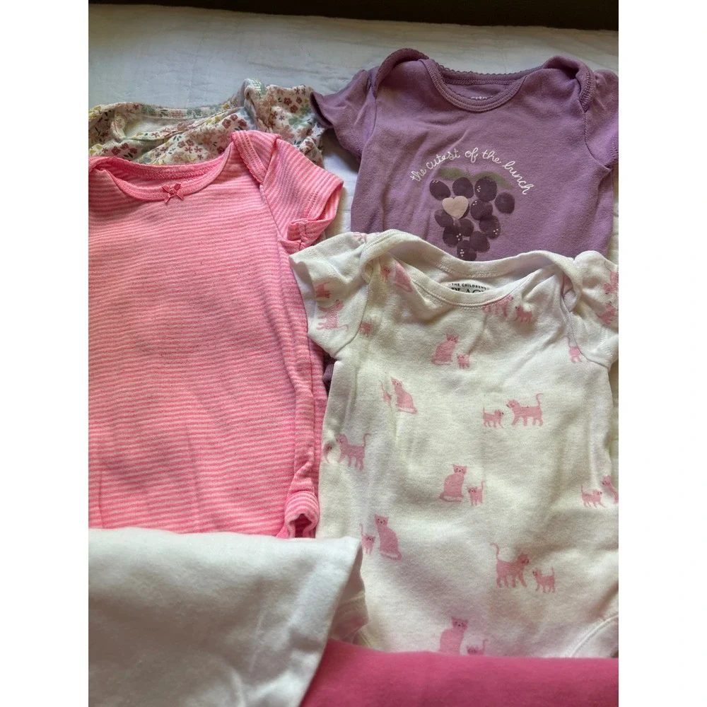 Lot of 8 Baby‎ Girls Bodysuits 3 Months Carters Burts Bees Childrens Place #3